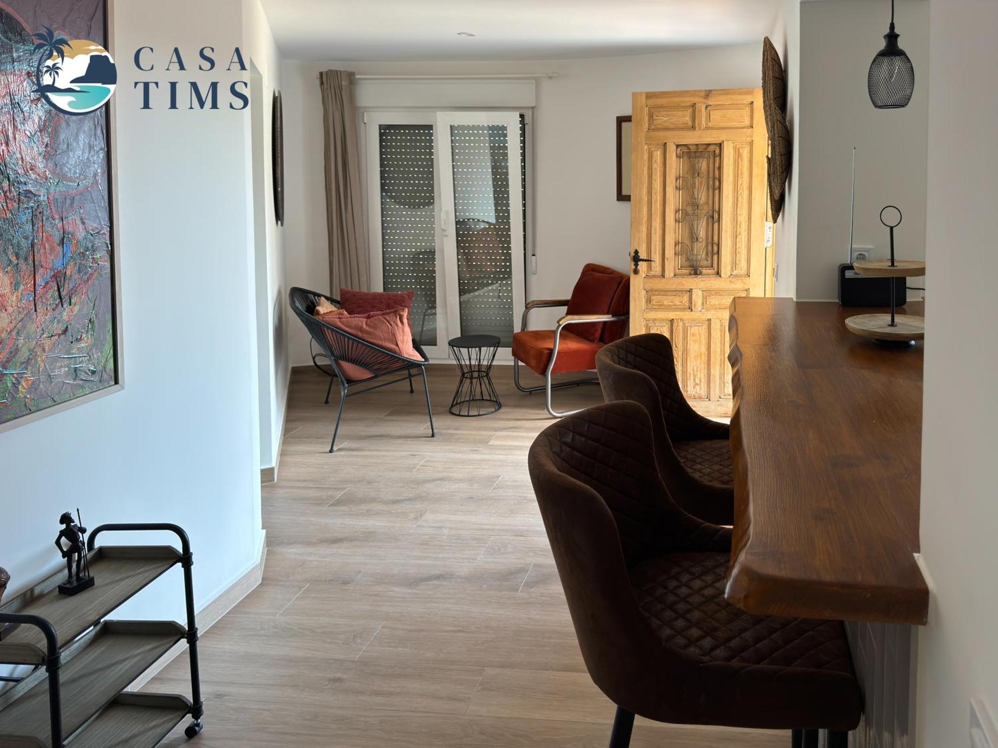 Homestay Casatims - Adults Only *